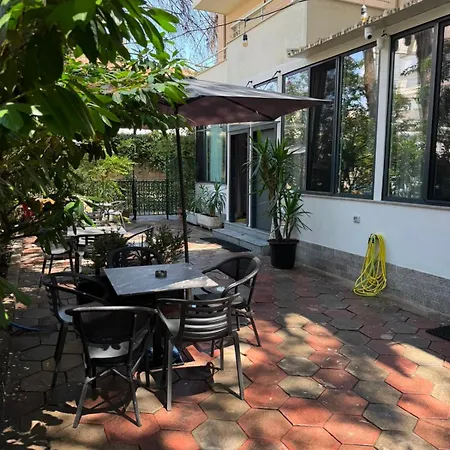Apartment Garden Premium Mali Robit Golem (Tirana)