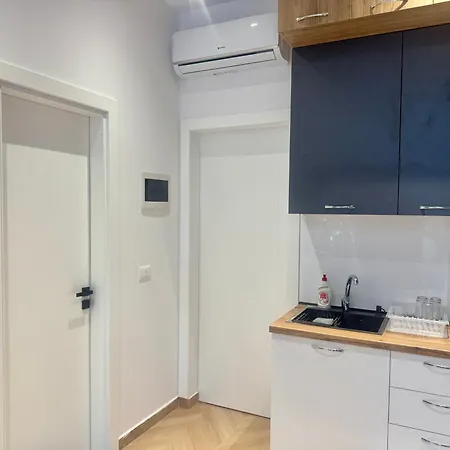 Garden Premium Mali Robit Apartment