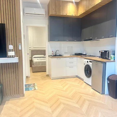 Appartamento Garden Premium Mali Robit Golem (Tirana)