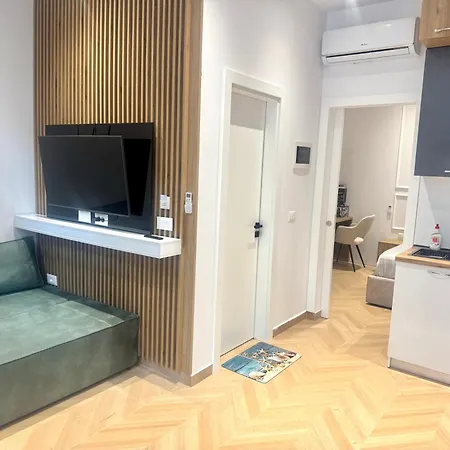 Garden Premium Mali Robit Appartamento Golem (Tirana)