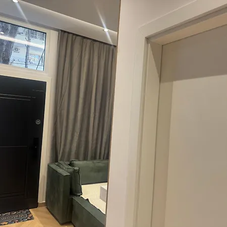 Garden Premium Mali Robit Apartment