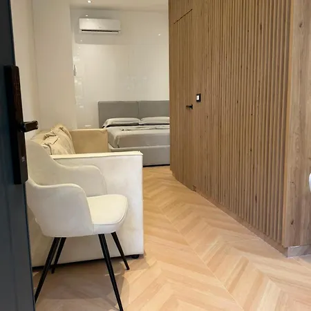 Appartamento Garden Premium Mali Robit *